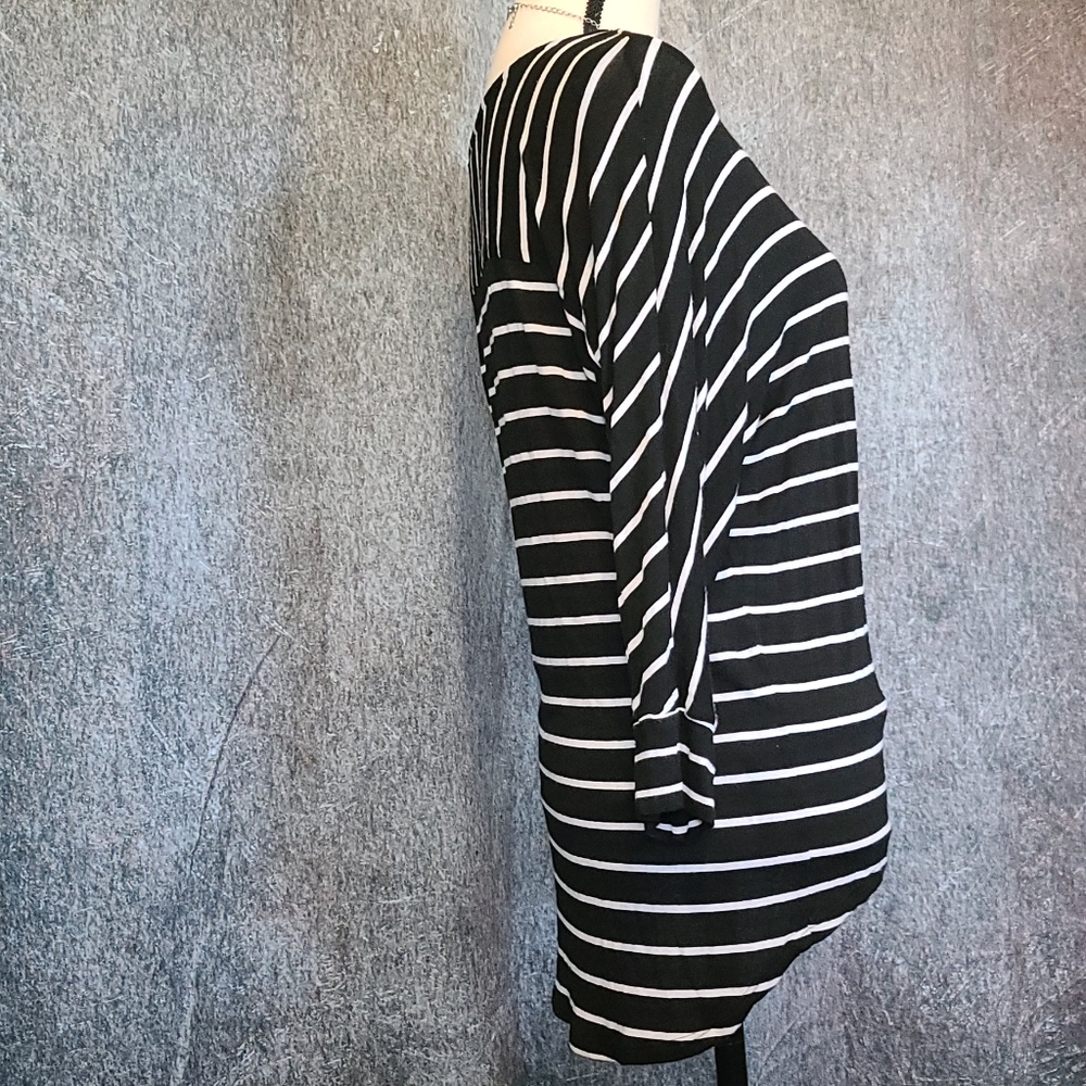WHBM Black and White Striped Top - Picture 4 of 7